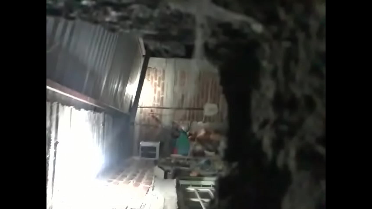 Mi vecina la del poli ba&ntilde;andose