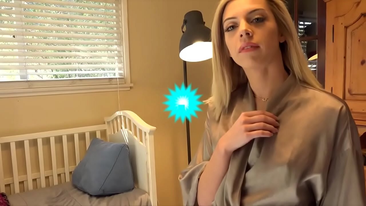 FULL SCENE on http://KinkyFuckmily.com - Moving can be stressful and what better way to relieve stress than have some kinky family fun with your sexy stepsister? Especially when she has no underwear beneath that thin robe of hers