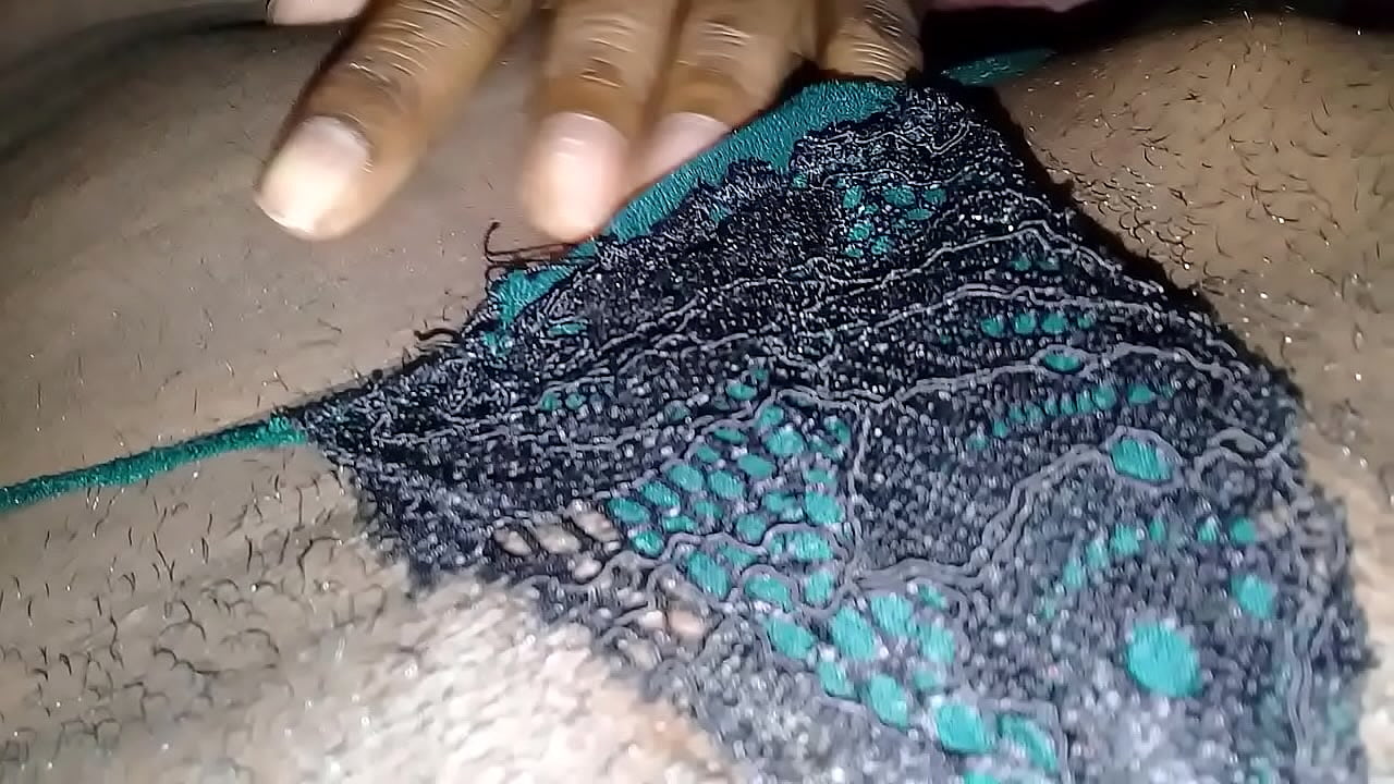 Making my pussy wet until I cum