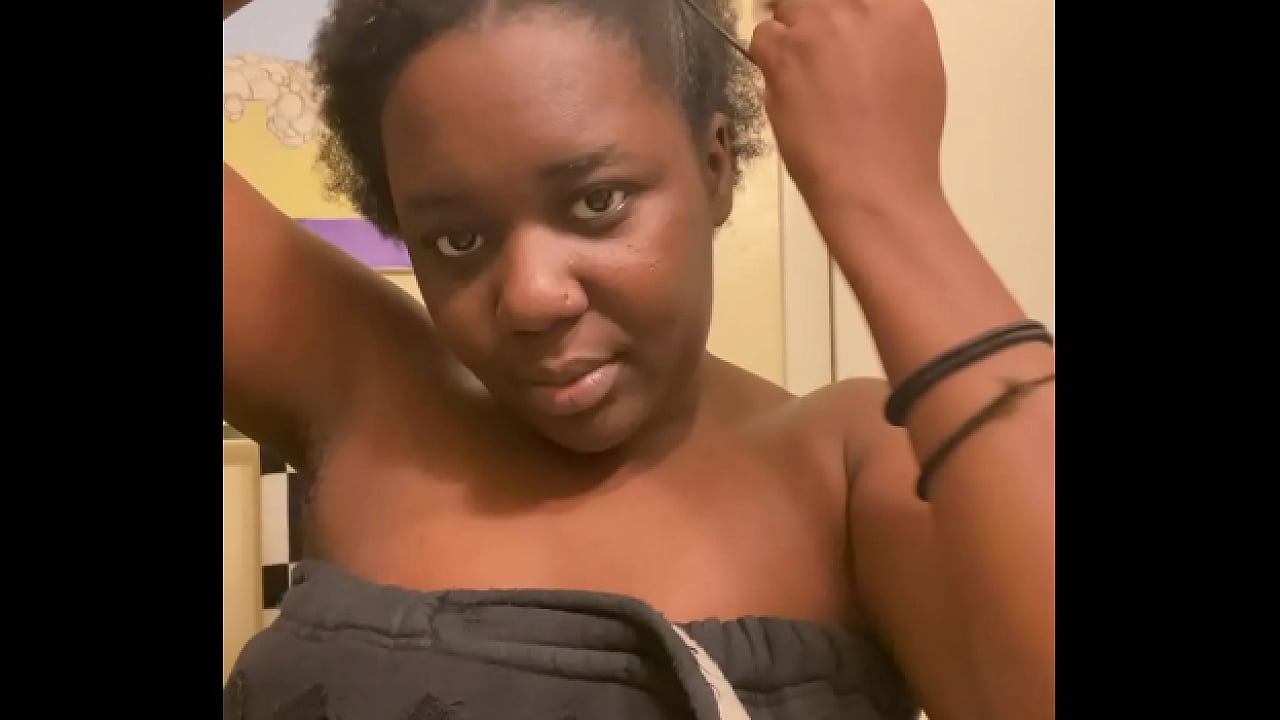 EXPOSED!! nude hairstylist behind the scenes ...