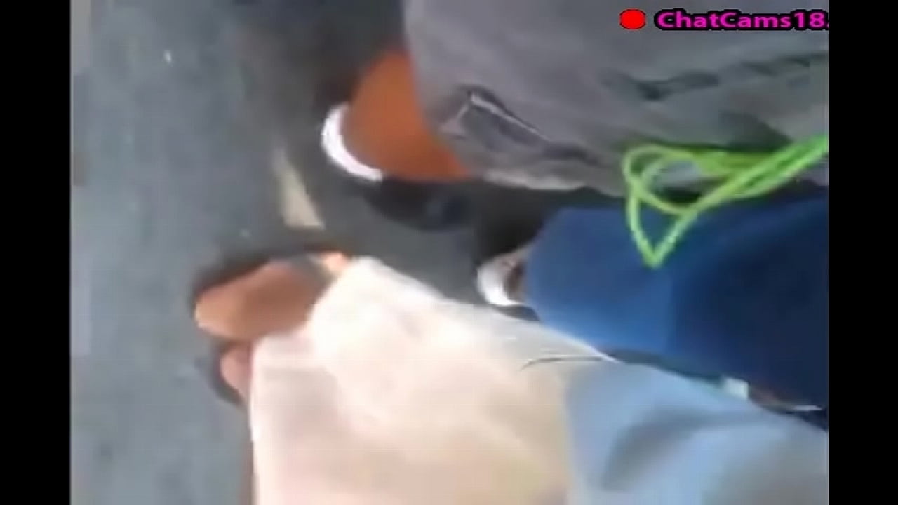 cora querendo pegar no grosso