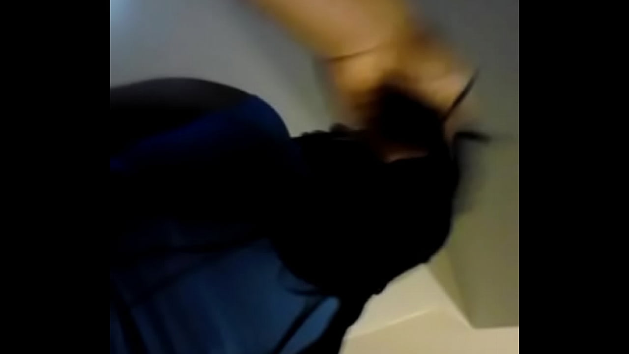 diz hoes ant shyt to me