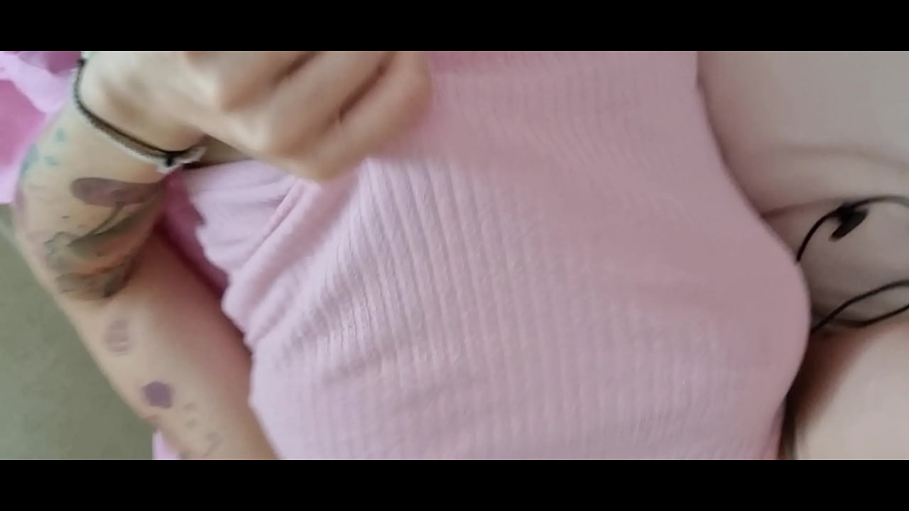 Coucou mes bonbons Vous faites quoi aujourd'hui ?