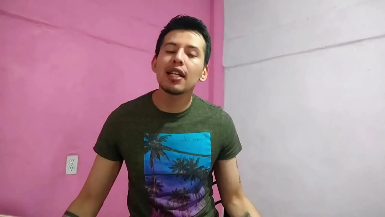 Alba&ntilde;il casado al que le gusta penetrar con su vergota a sus amigos de la obra