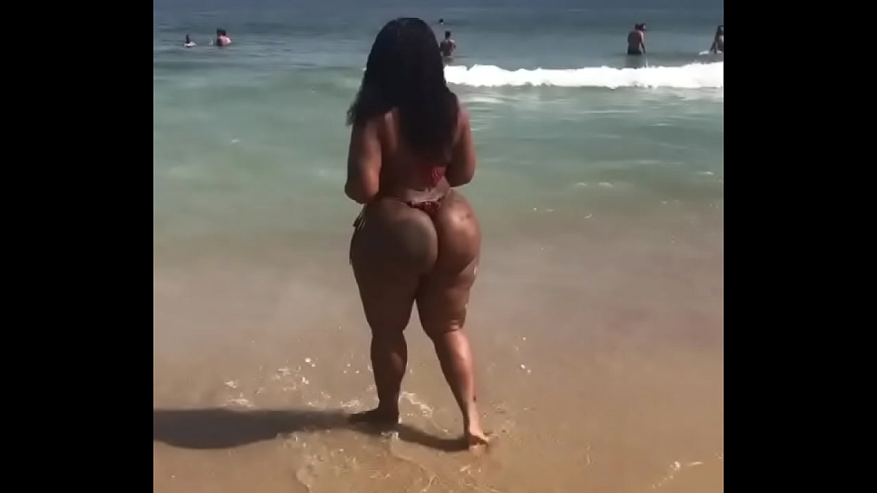 Beautiful black big booty huge as very cute black is beautiful