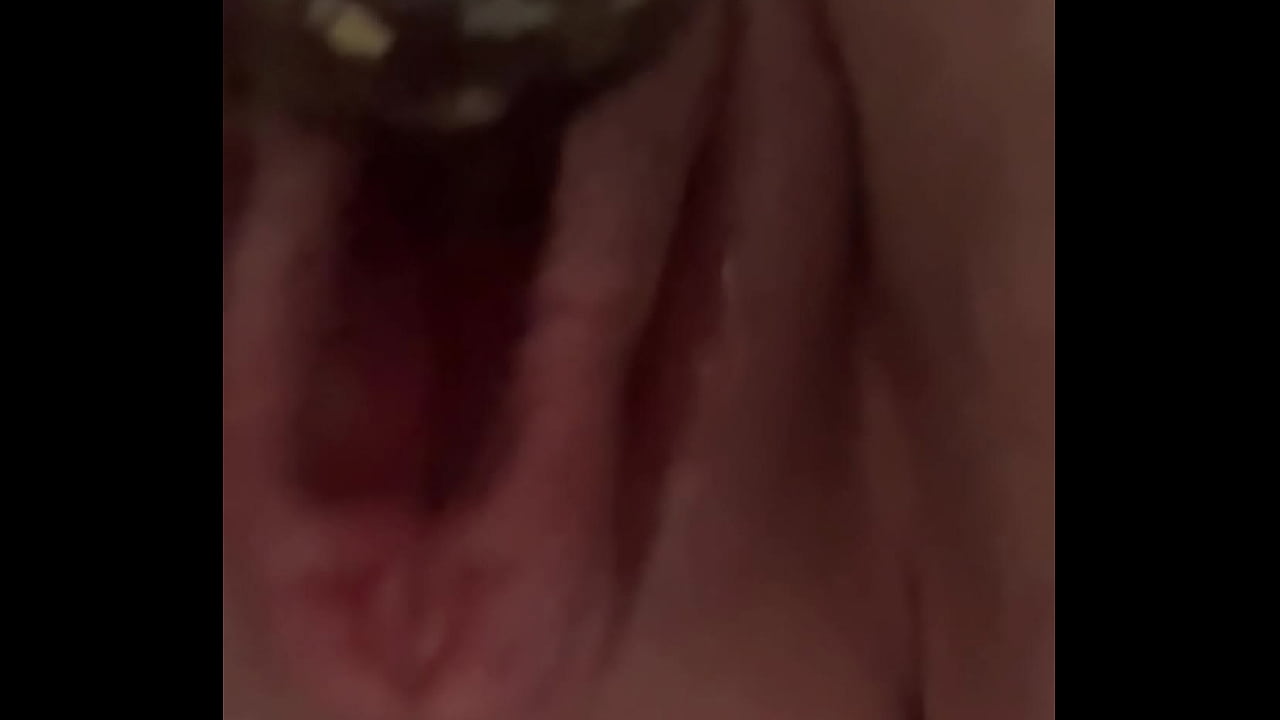 Slut Rubs Juicy Clit Down