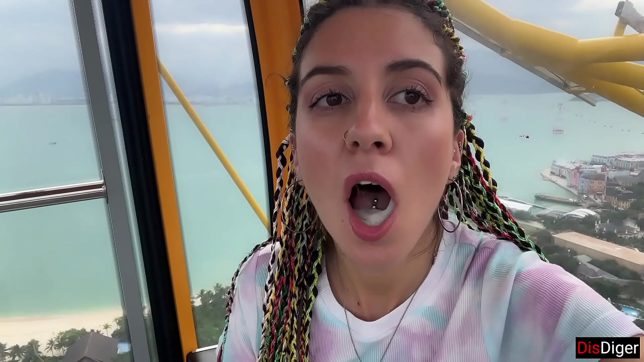 Public Dick Flashing on the Ferris wheel - Stranger Girl Help me Cum in her Mouth