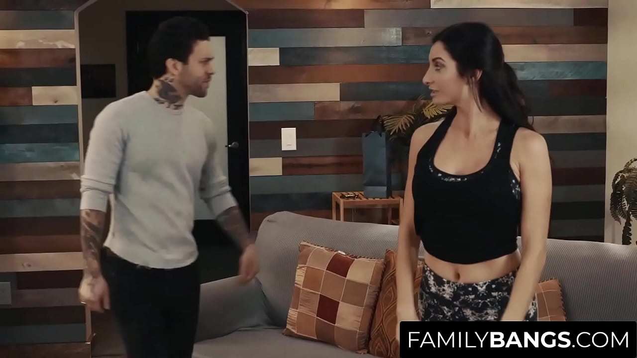 Detective Indagations Fuck Housewife ⭐ FamilyBangs.com