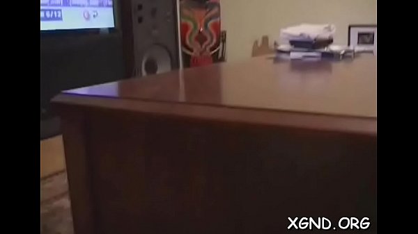 Amateur bedroom porn on webcam