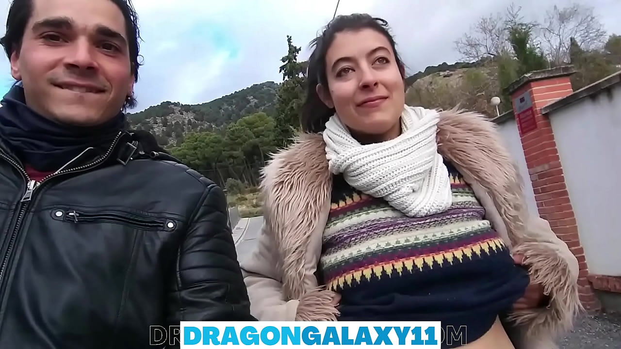 Flashing tits and blowjob on the street