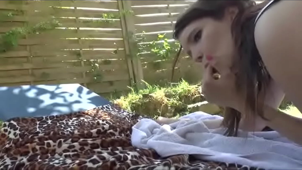 Pretty young brunette teen gets banged and jizzed on ass outdoor by the gardener