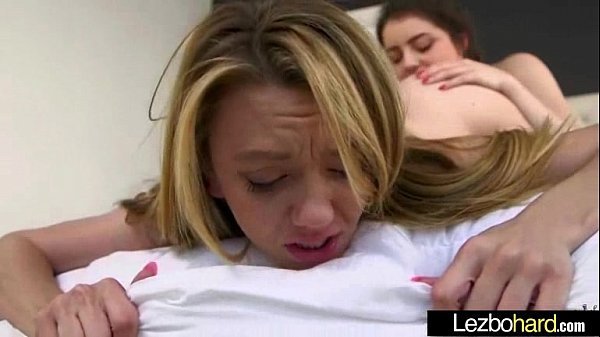 Mae & Kylie Quinn) Superb Teen Lesbians Play On Cam In Love Sex Scene mov-21