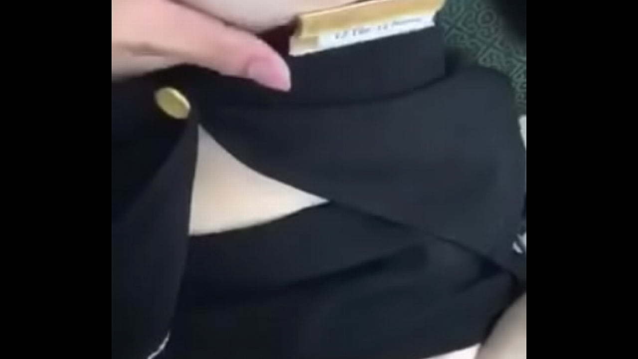 Em lễ t&acirc;n l&agrave;m t&igrave;nh