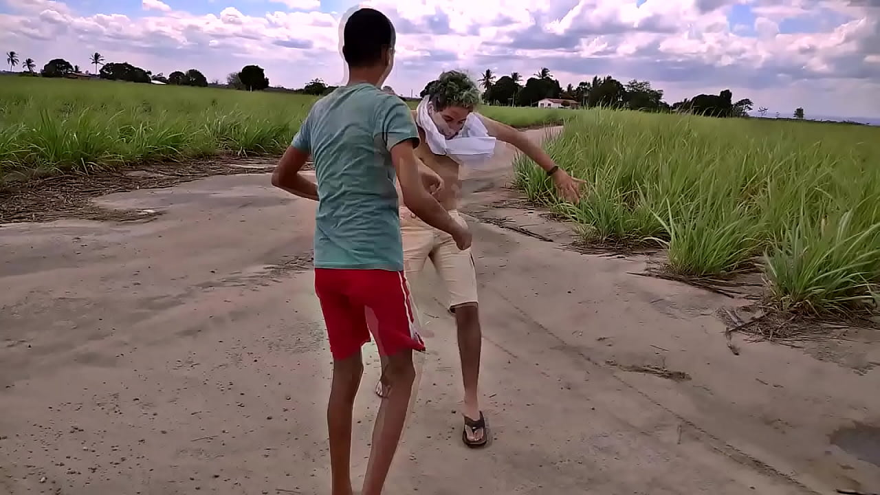 novinho de 18 batendo forte