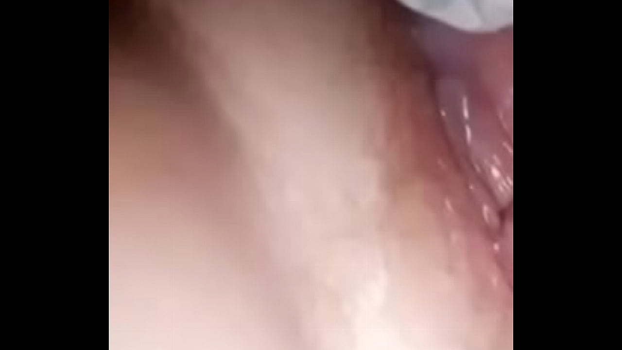 Princess cums herself