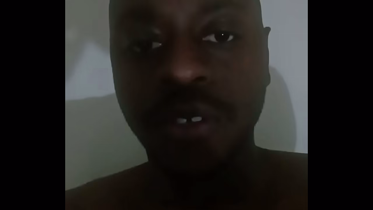 Different ways I learned how to describe a Valentine and showing my version of the scruffy beard for free 1