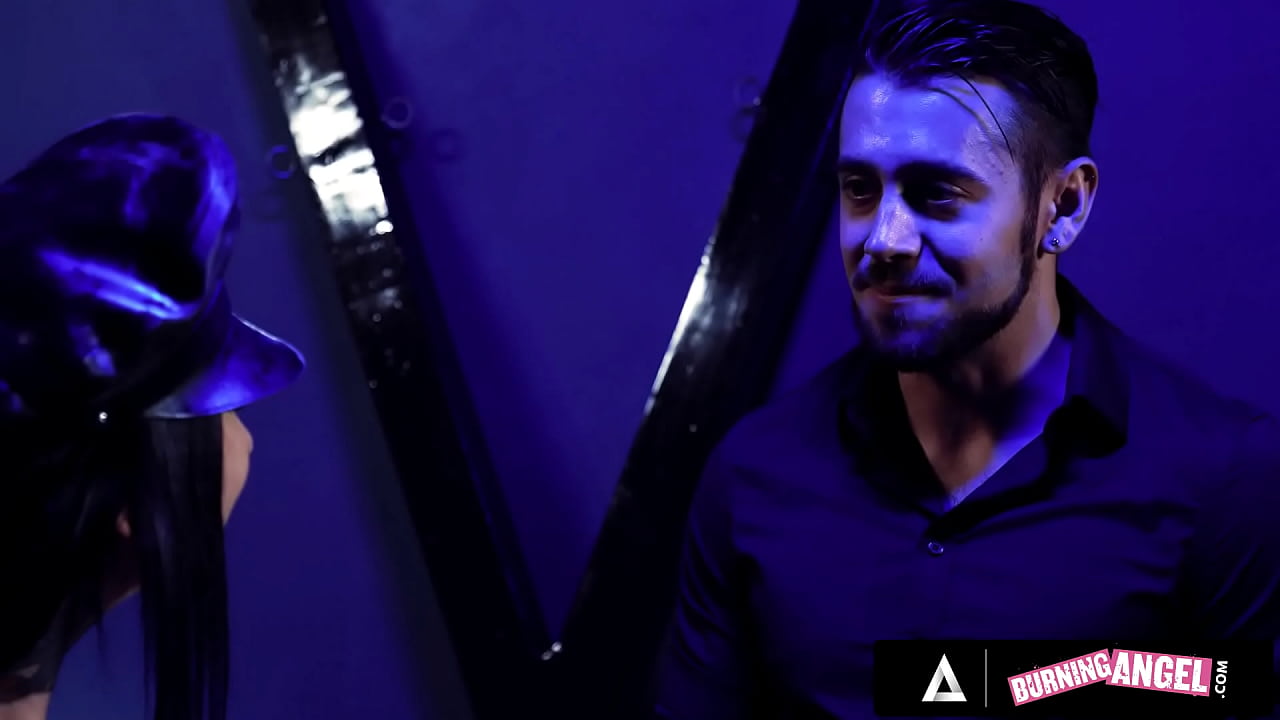 I'm The New Boss Here You Slut!