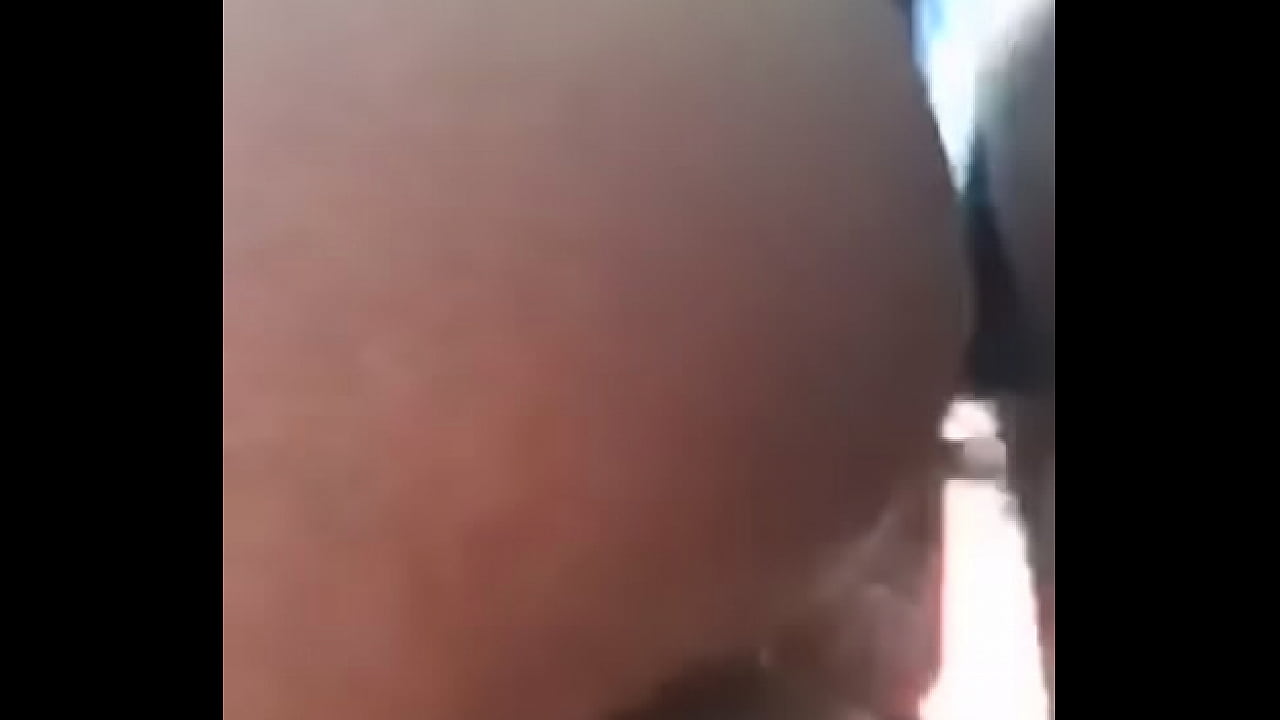 Black girl lunch break