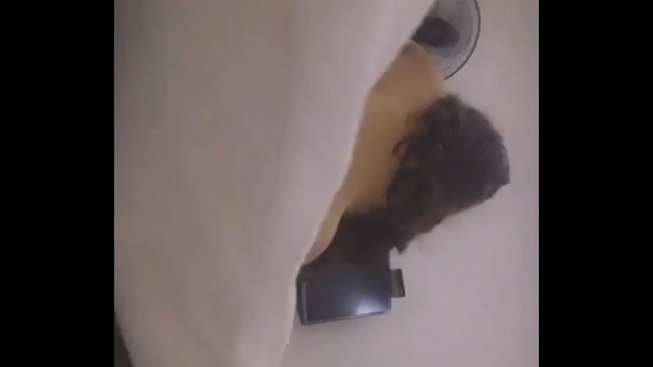 vietnam tu quay dit nhau trong nha nghi