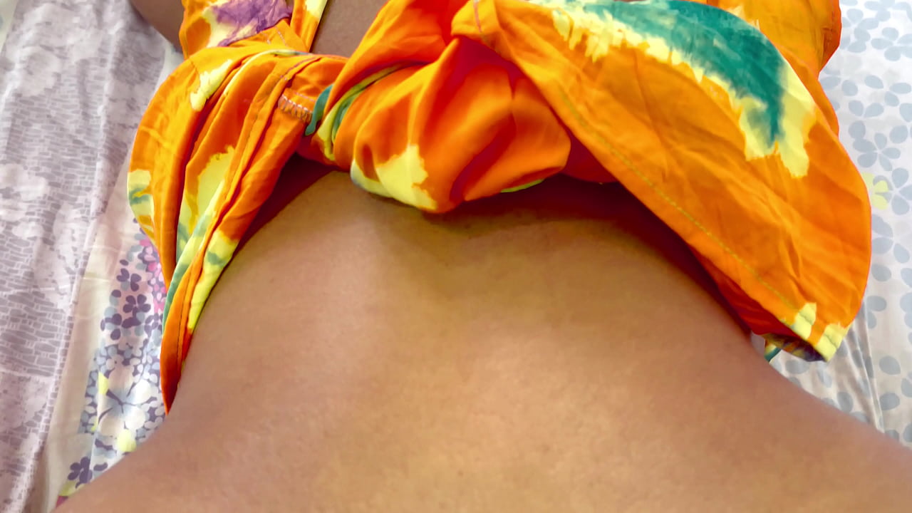 Desi Girl loves to rub pussy by my fingerers