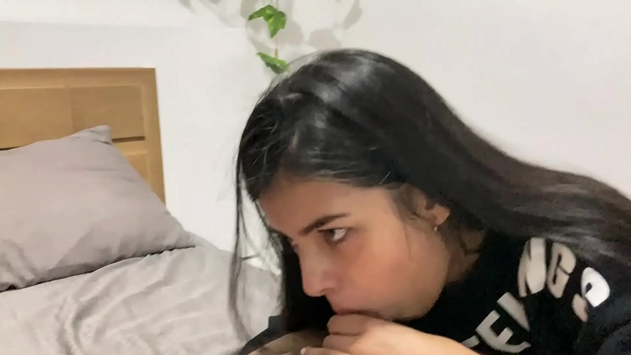 Una tarde de peliculas termina en orgia