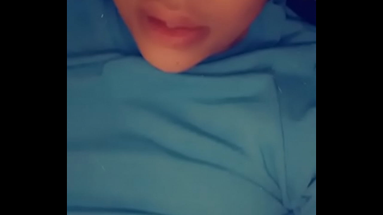 Rican Reka Loves To Be A Tease