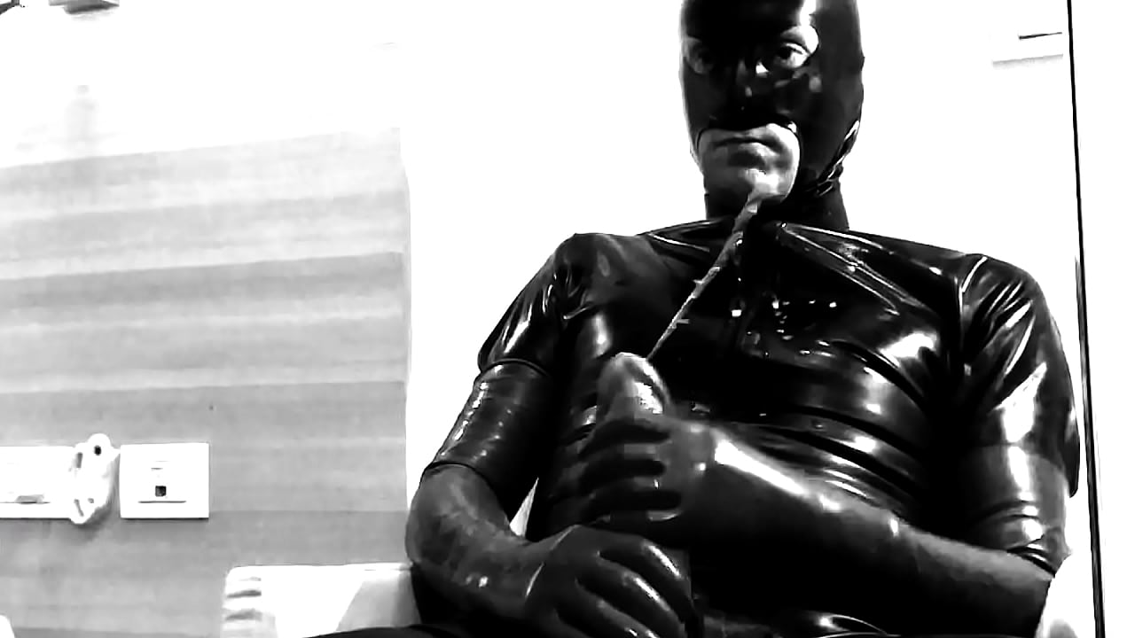 Spray on my latex catsuit