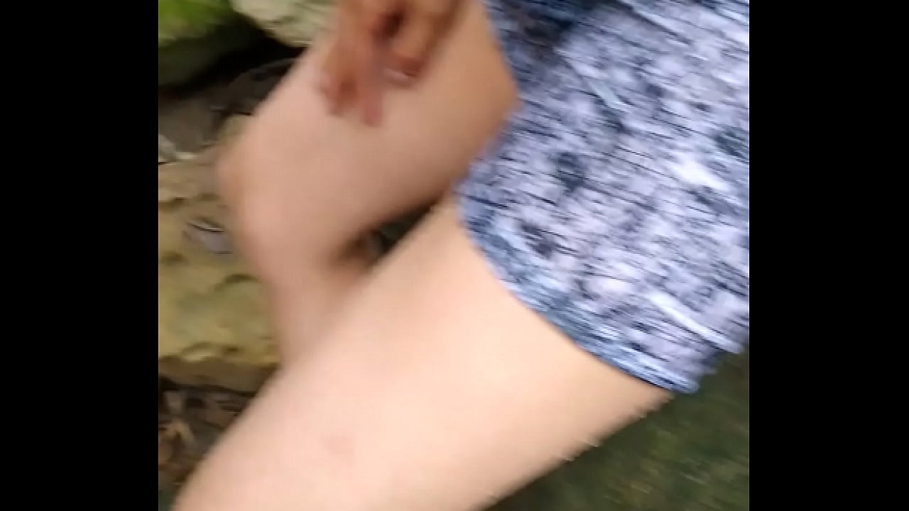 Chupando la verga de mi hermano