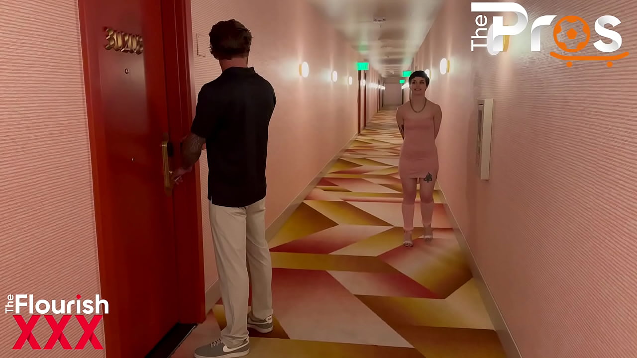 The Pros Ep14: The Football Pro and the Gamer Chic