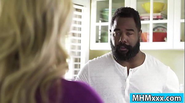 Tyler apologizes to Cherie and wants to make up with her. Cherie finds him sincere, Tyler takes her to the bed to fuck her again.