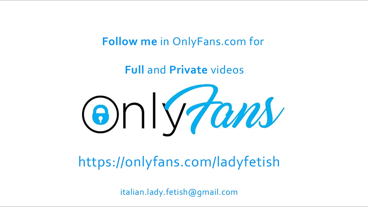 Esibizionista italiana in tacchi alti fetish