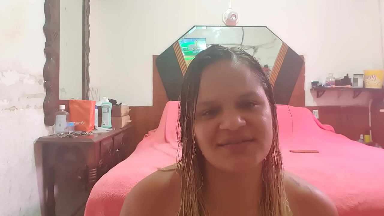 Safada realiza a fantasia sexual do namorado