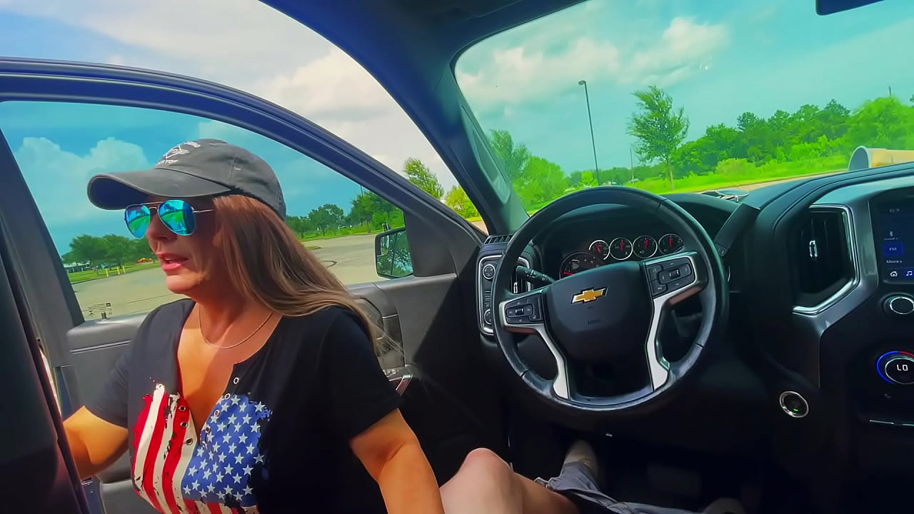 Hot MILF Sucked and Rode Me Until I Came!