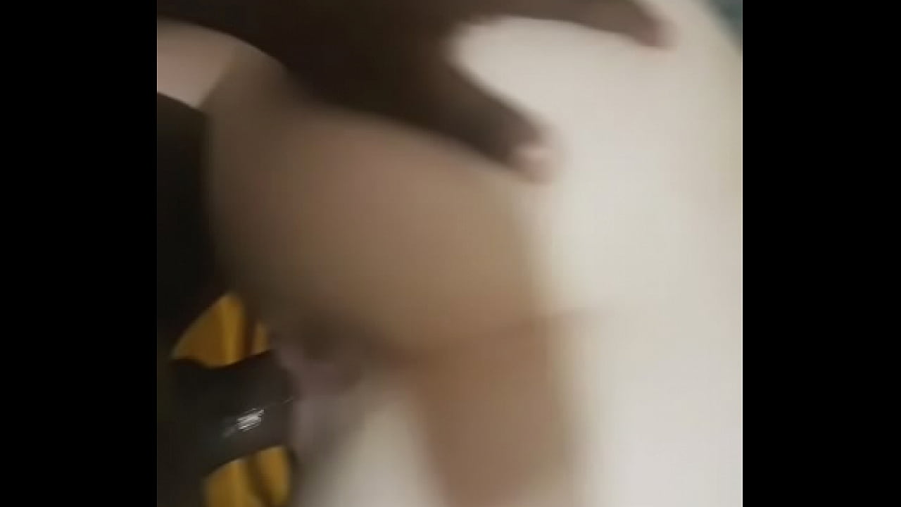 Big ass teen fucks bbc in public