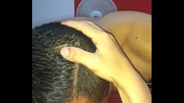 Un buen pene hay que complacerlo con una buen sexo oral