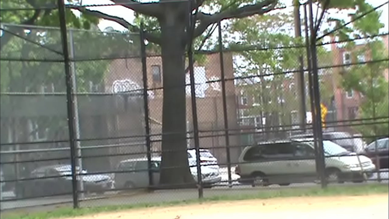 BANKNING A.E.A FAVELAS LATIN AMERICA 002.MPG