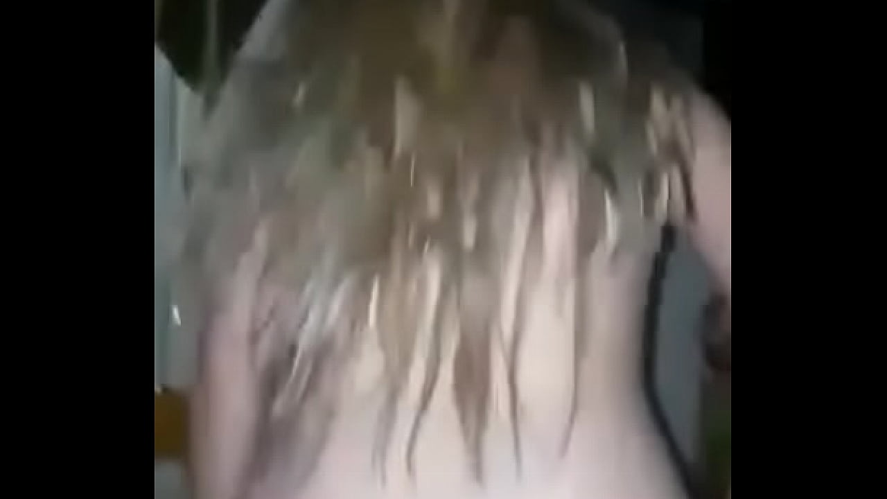 Le encanta recibir nalgadas