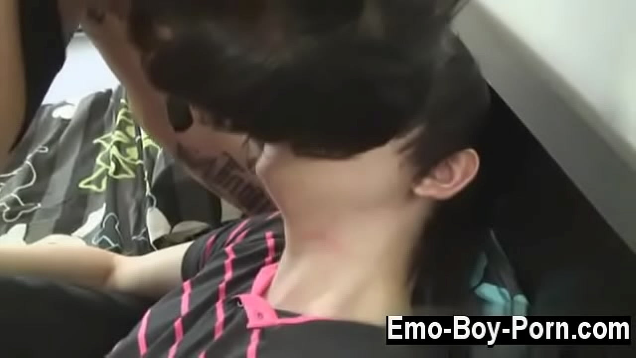 Sexy gay Brand fresh model Cody Starr finds his way onto homoemo this