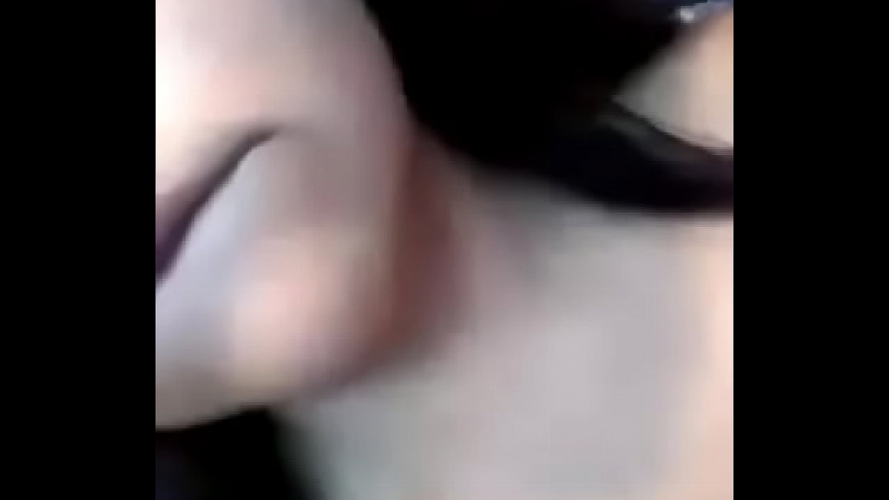 Caliente en el Facebook me mand&oacute; video