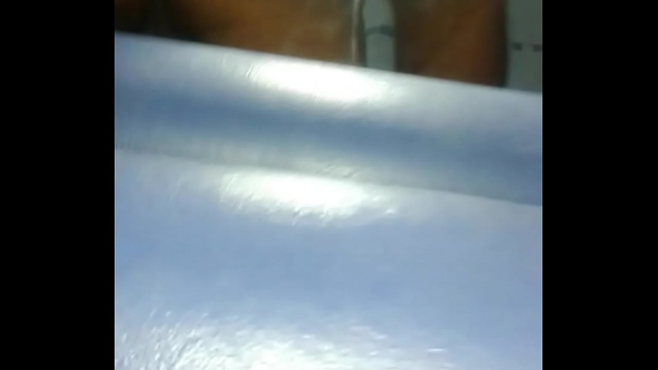 Casada dando o cu de quatro no motel