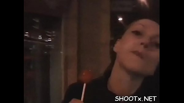 Teenager paramours in homevideo