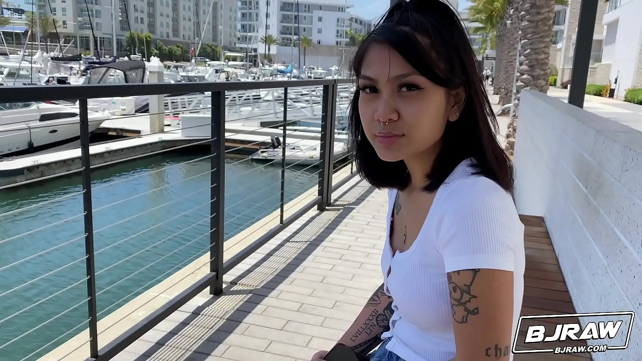 Fit Asian hottie eats ass and deepthroats a big dick