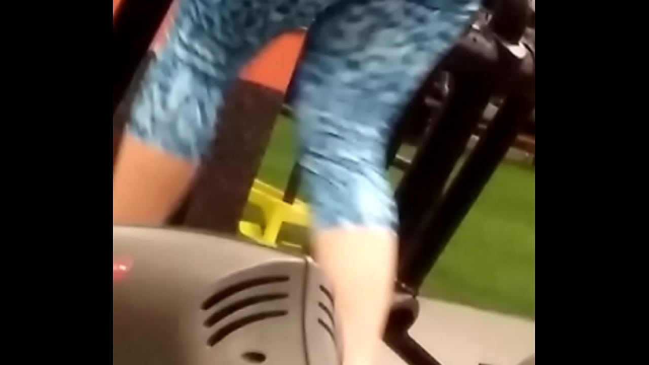 ass in blue leggings