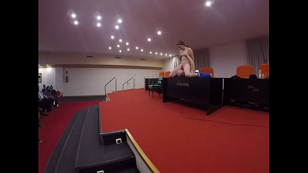 Los profesores Jes&uacute;s y Pamela S&aacute;nchez ofrecen esta lecci&oacute;n de sexo oral a una chica. No te pierdas esto para aprender c&oacute;mo hacerlo mejor. Con estas clases disfrutar&aacute;s y har&aacute;s que tu pareja disfrute.