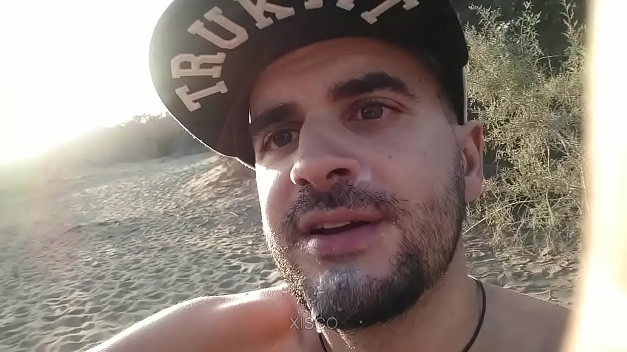 he go for cruising and finally he pick a big dick