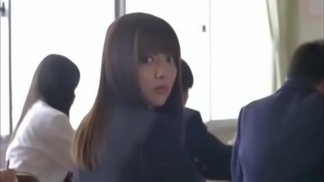 Elegant lady with nice figure and excotic face