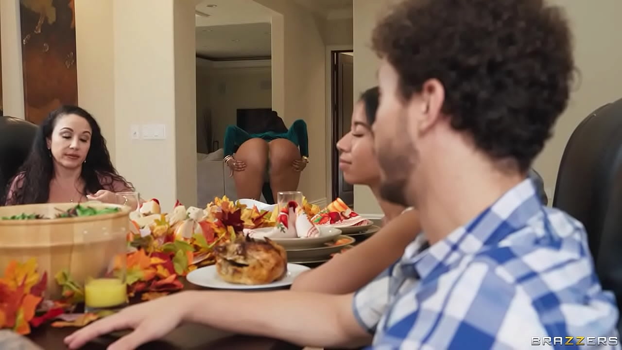 MILF / Brazzers/ Enter XVPROMO