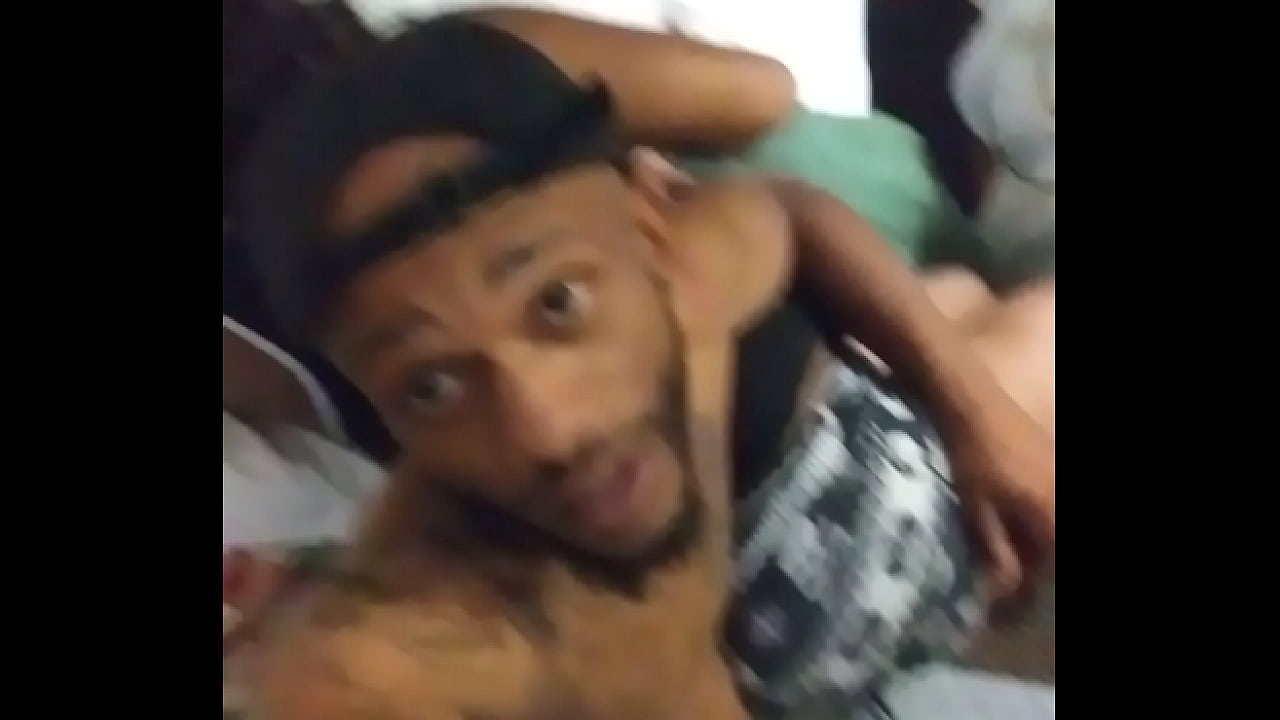 Big booty milf gets drilled by "Finesse Money"