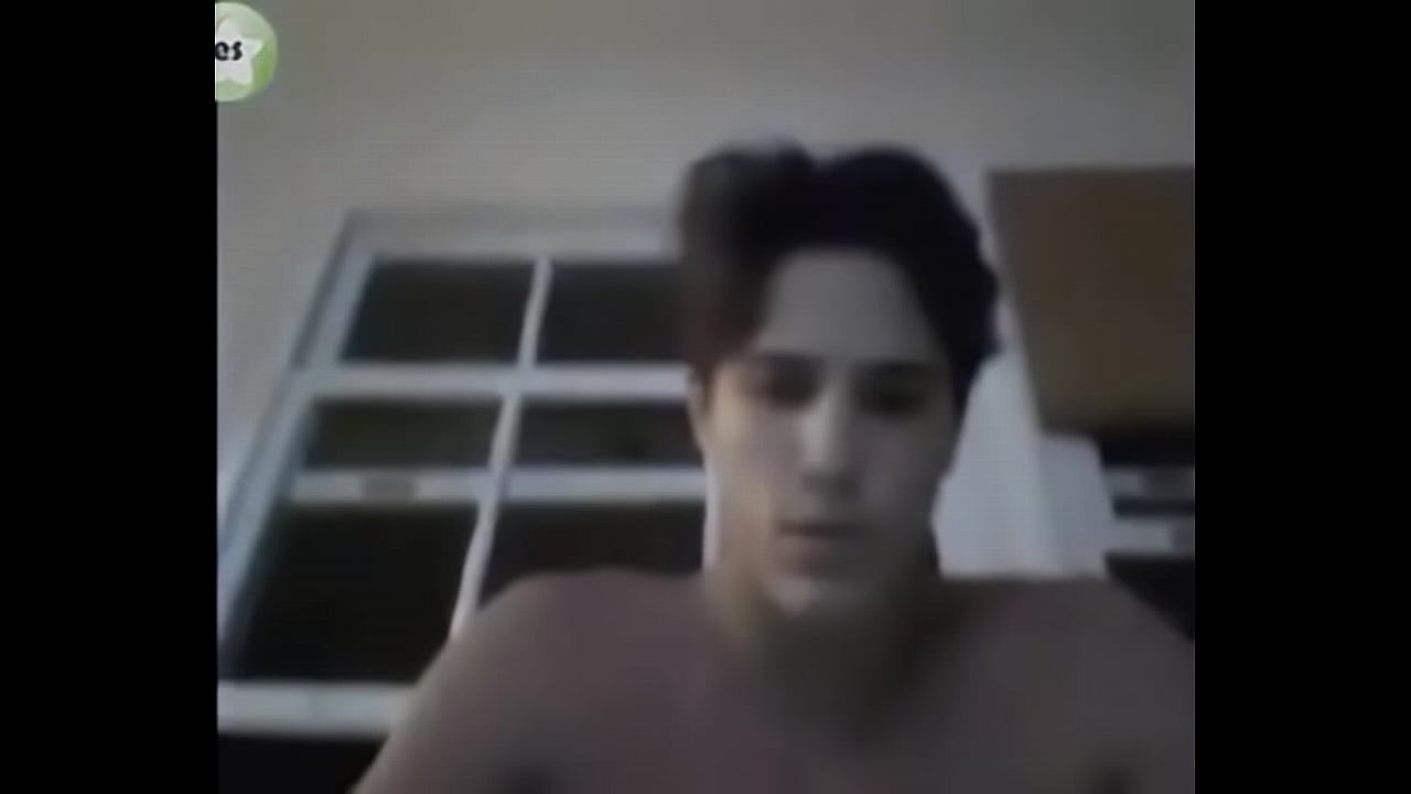 R&ocirc;mulo Arantes Neto pelad&atilde;o na webcam