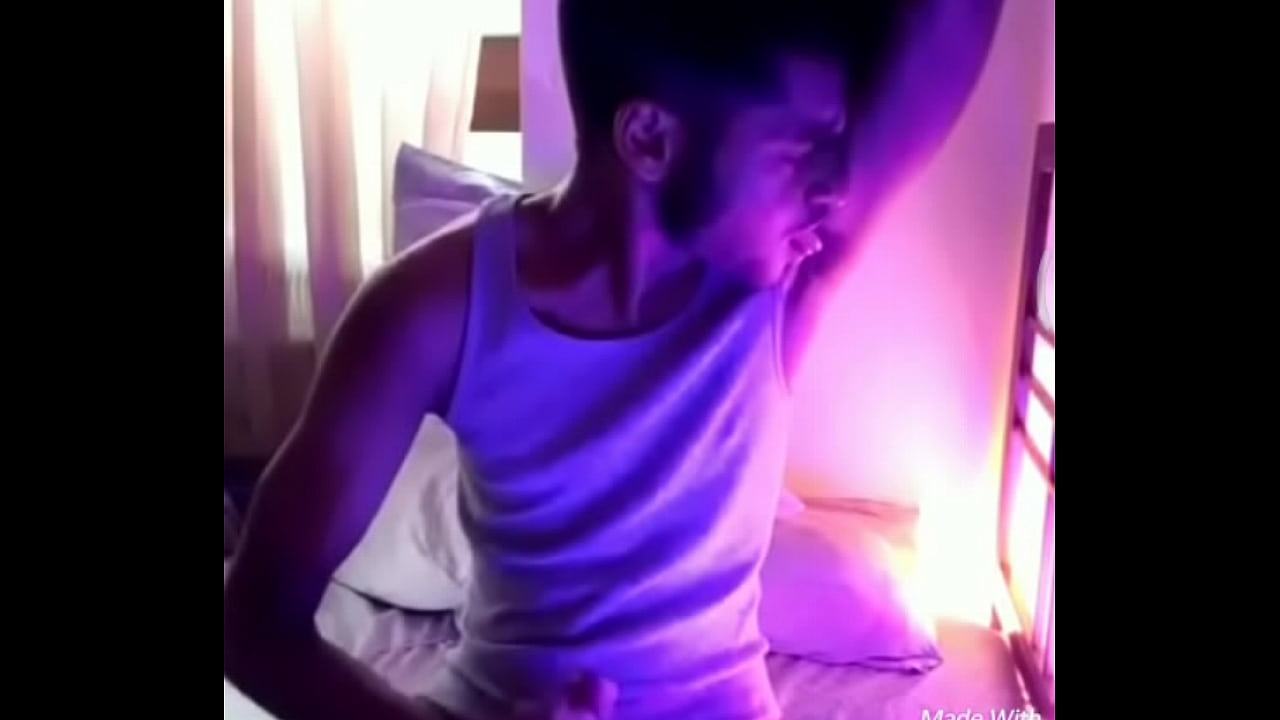 gay masturbation.....soloboy